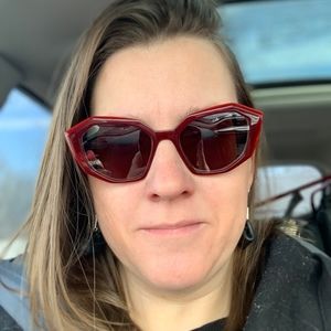 Meet your Posher, Marie-christine